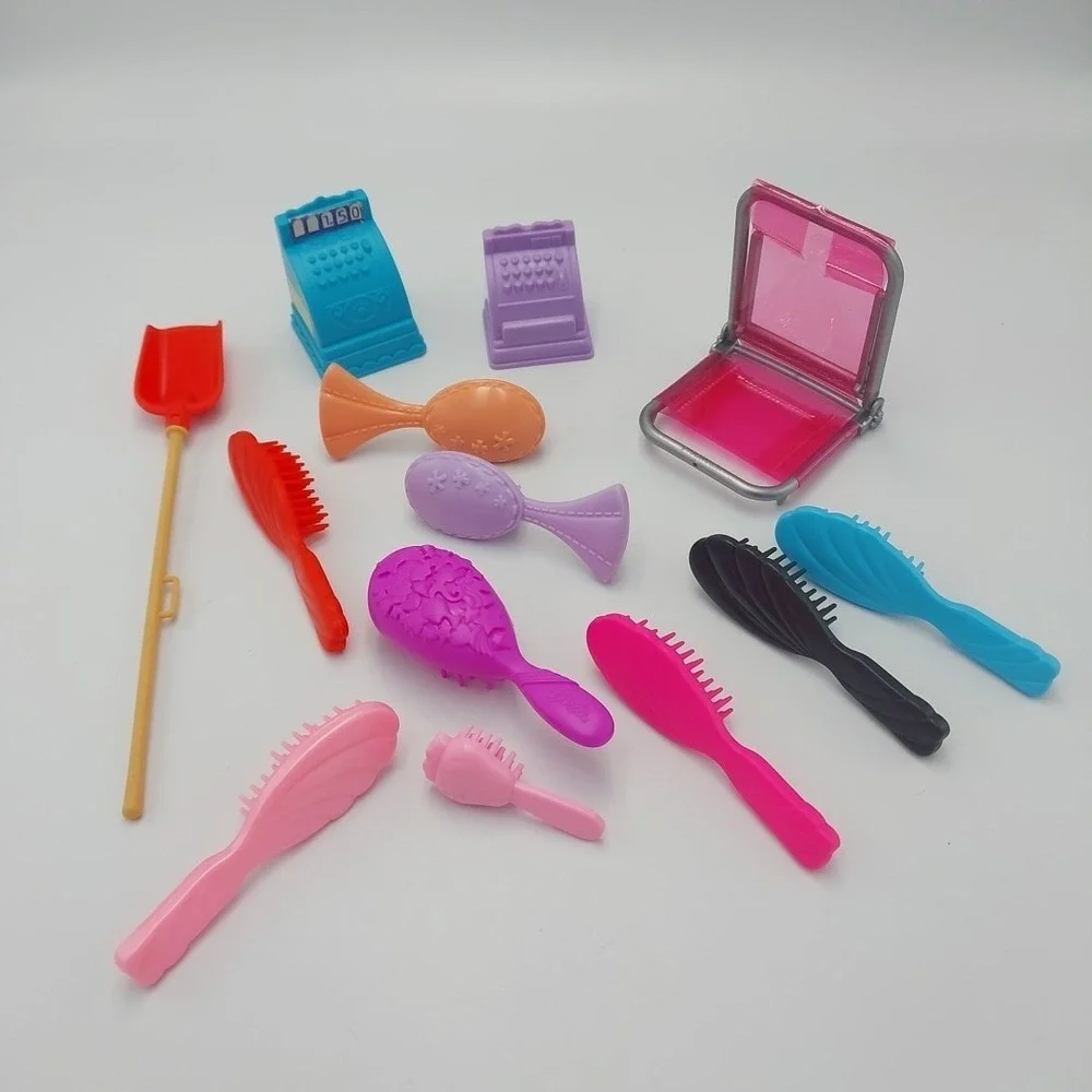 Lot‎ Of Barbie Doll Hair Brushes & Accessories Beach Chair Farmer Cash Register